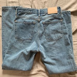 Everlane The ‘90s Cheeky Straight Jean